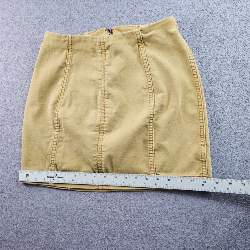 Free People Mini Skirt Womens 8 Khaki Denim Modern Femme Super Stretchy Back Zip - Picture 6 of 12